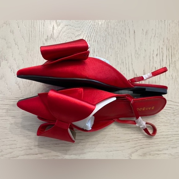 Bamboo Red Satin Bow Chic Pointed Toes Slingback Flats - Picture 2 of 4